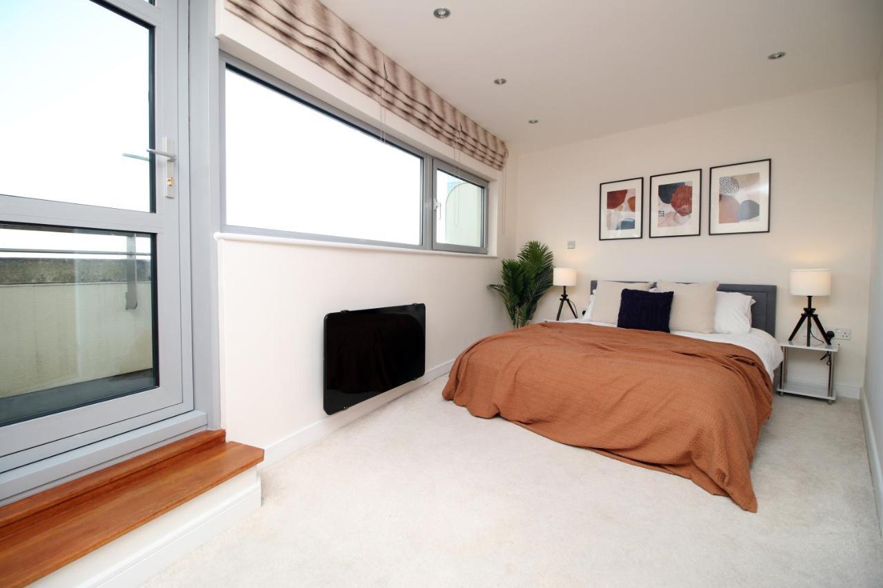The Skyline - Luxury City Centre Flat With Designated Parking Cardiff Exteriér fotografie