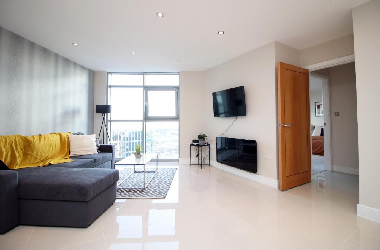 The Skyline - Luxury City Centre Flat With Designated Parking Cardiff Exteriér fotografie