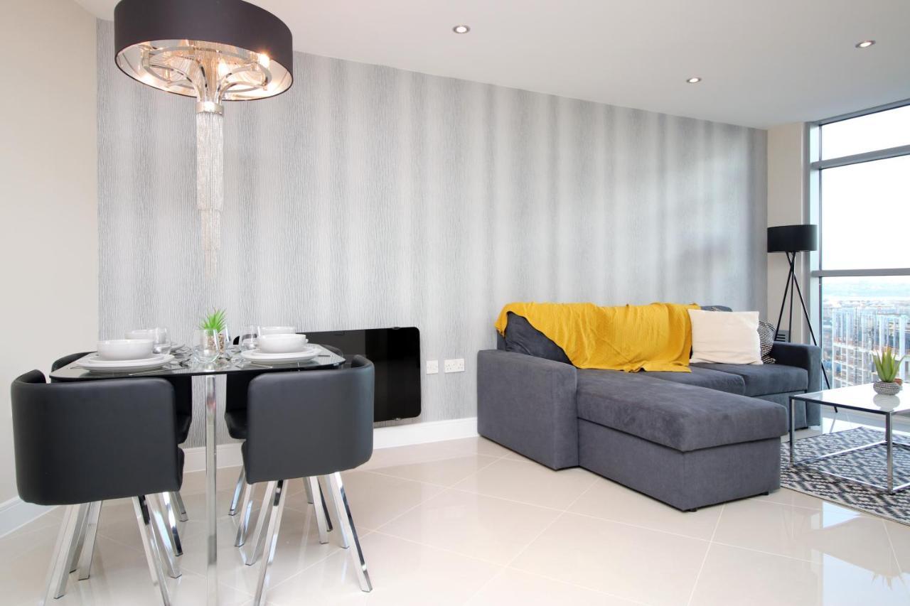 The Skyline - Luxury City Centre Flat With Designated Parking Cardiff Exteriér fotografie