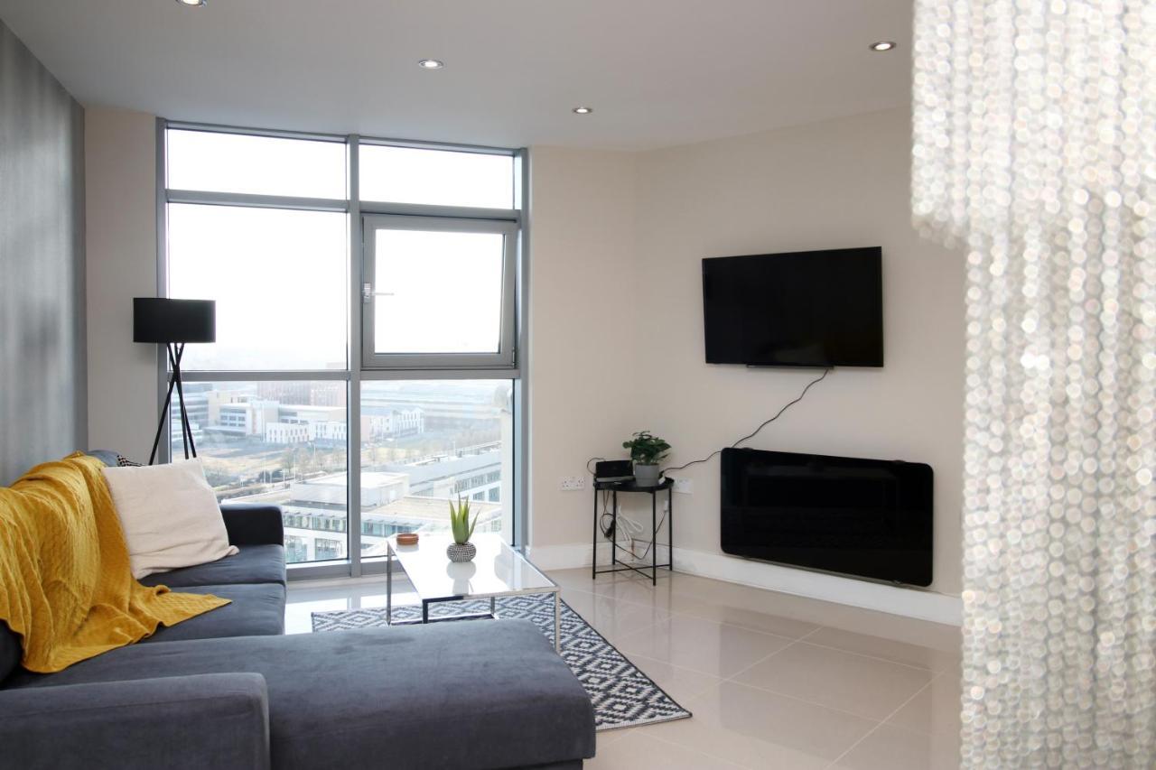 The Skyline - Luxury City Centre Flat With Designated Parking Cardiff Exteriér fotografie