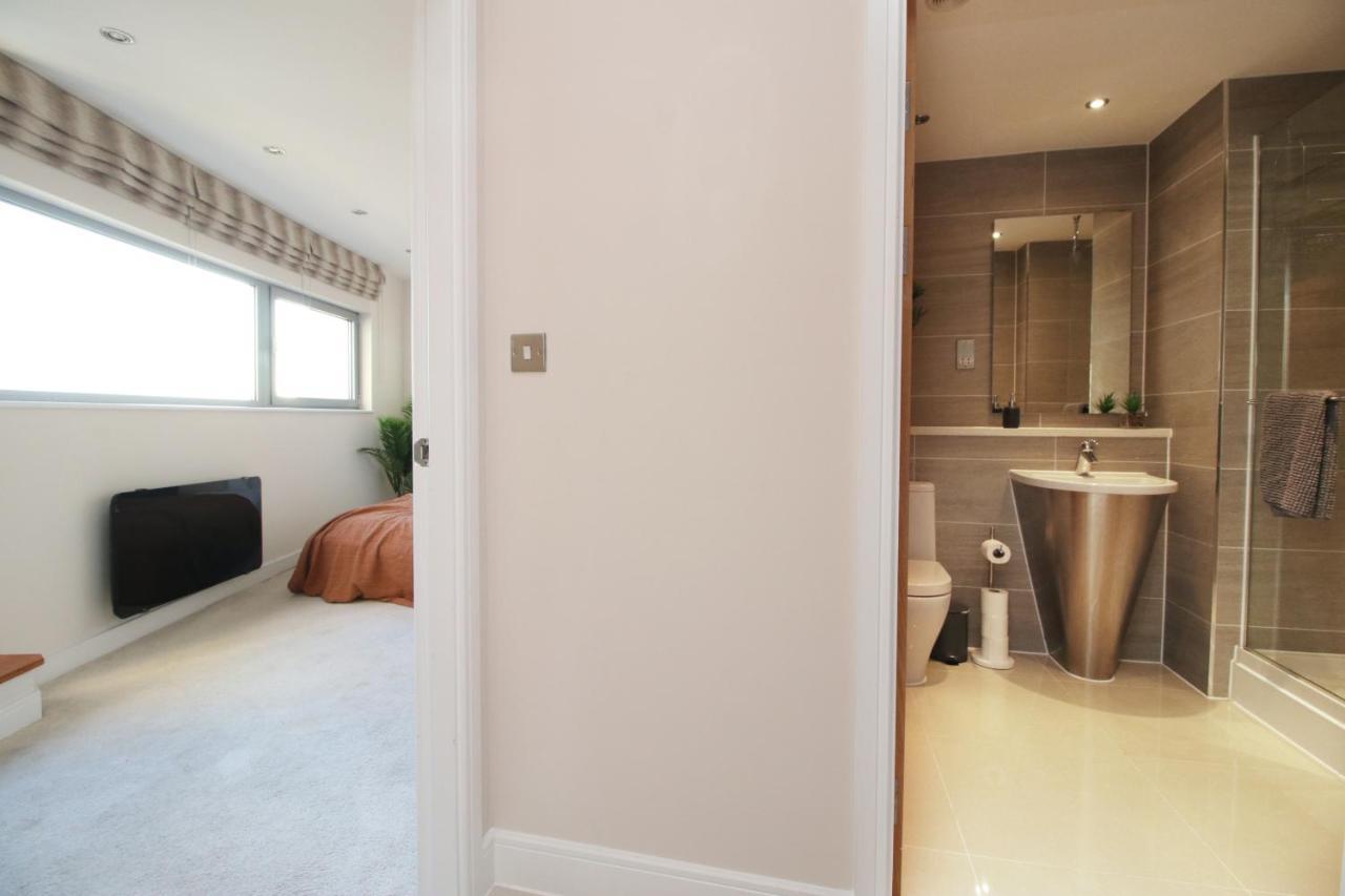 The Skyline - Luxury City Centre Flat With Designated Parking Cardiff Exteriér fotografie