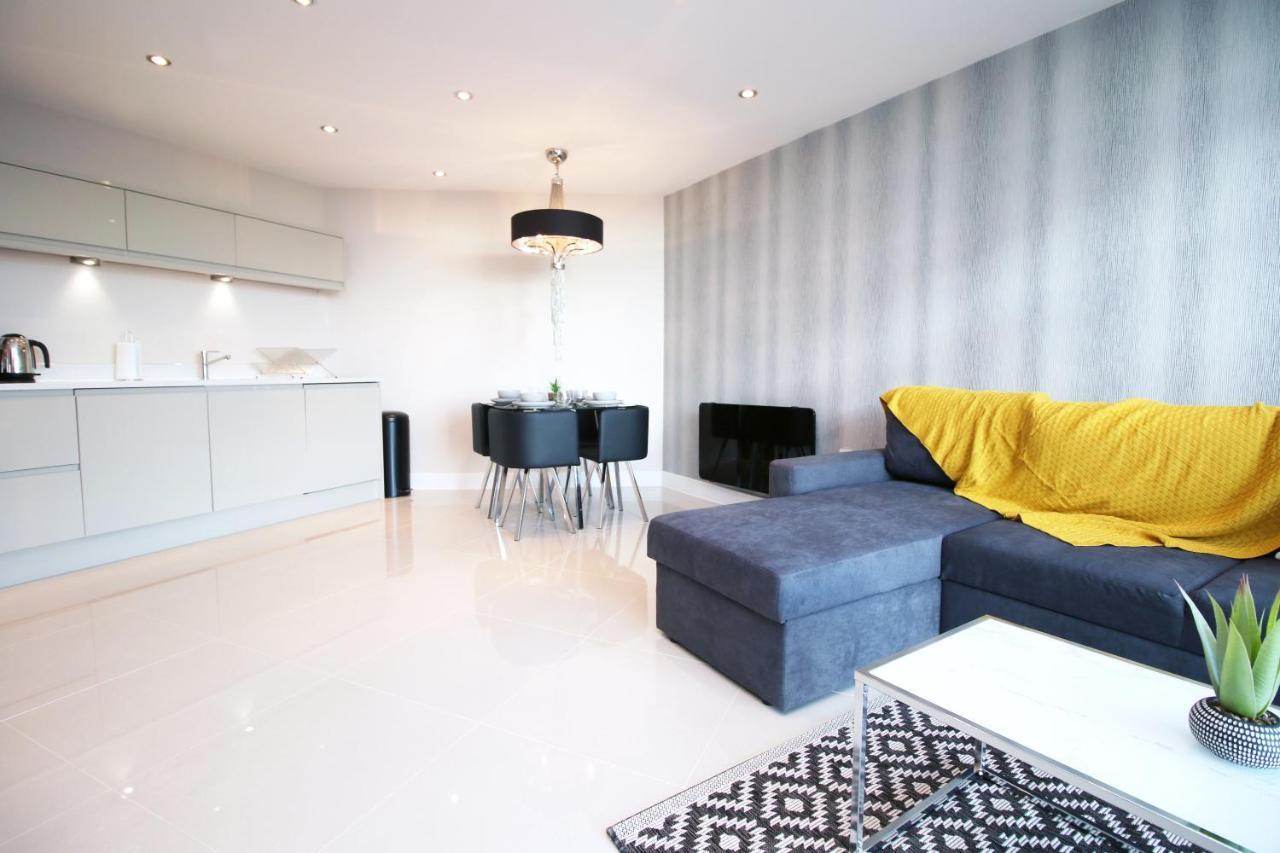 The Skyline - Luxury City Centre Flat With Designated Parking Cardiff Exteriér fotografie